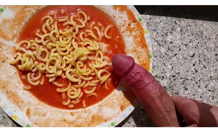 Cazzoneee da Parma,Italia