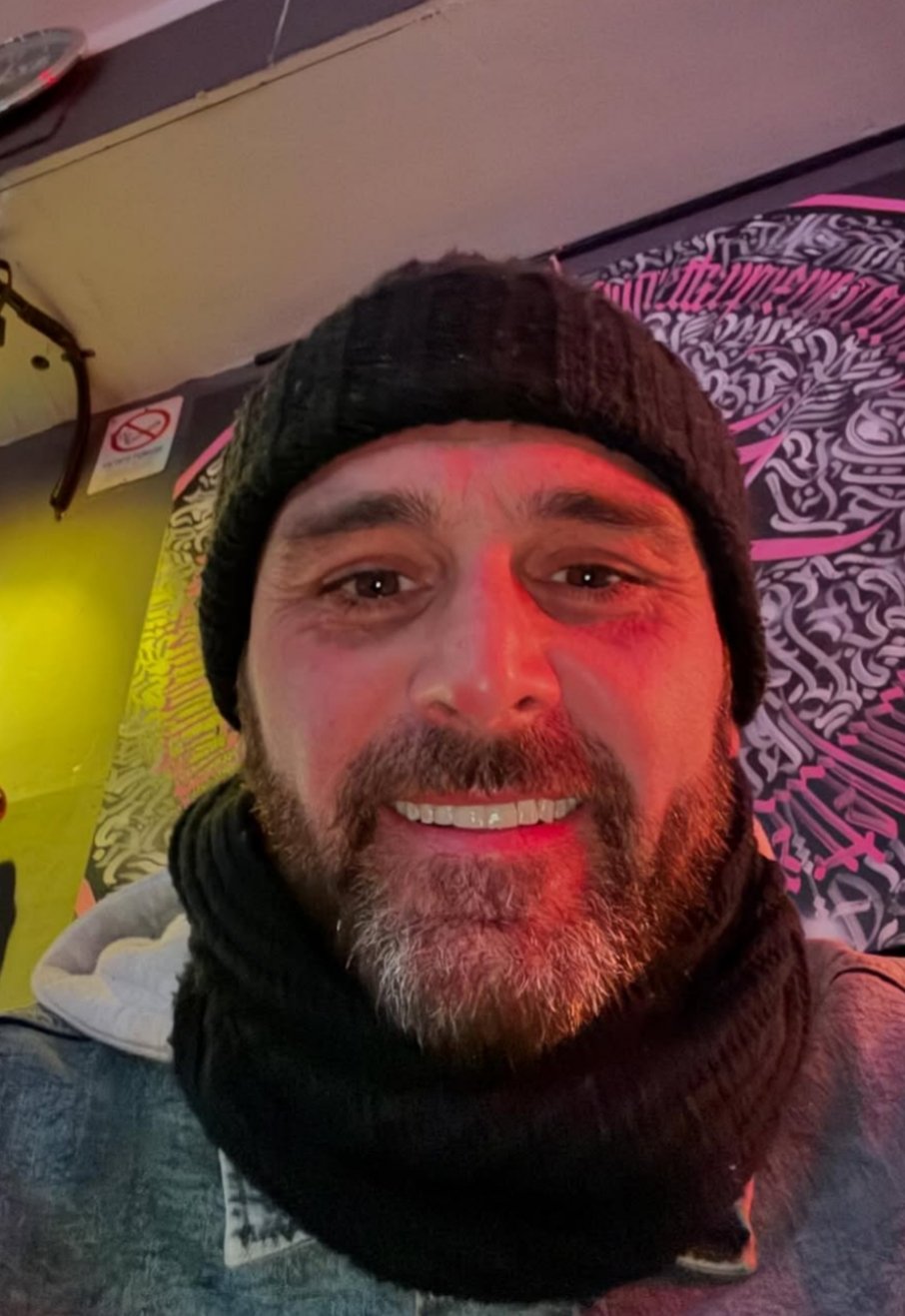 Robhamsik2417 da Napoli,Italia