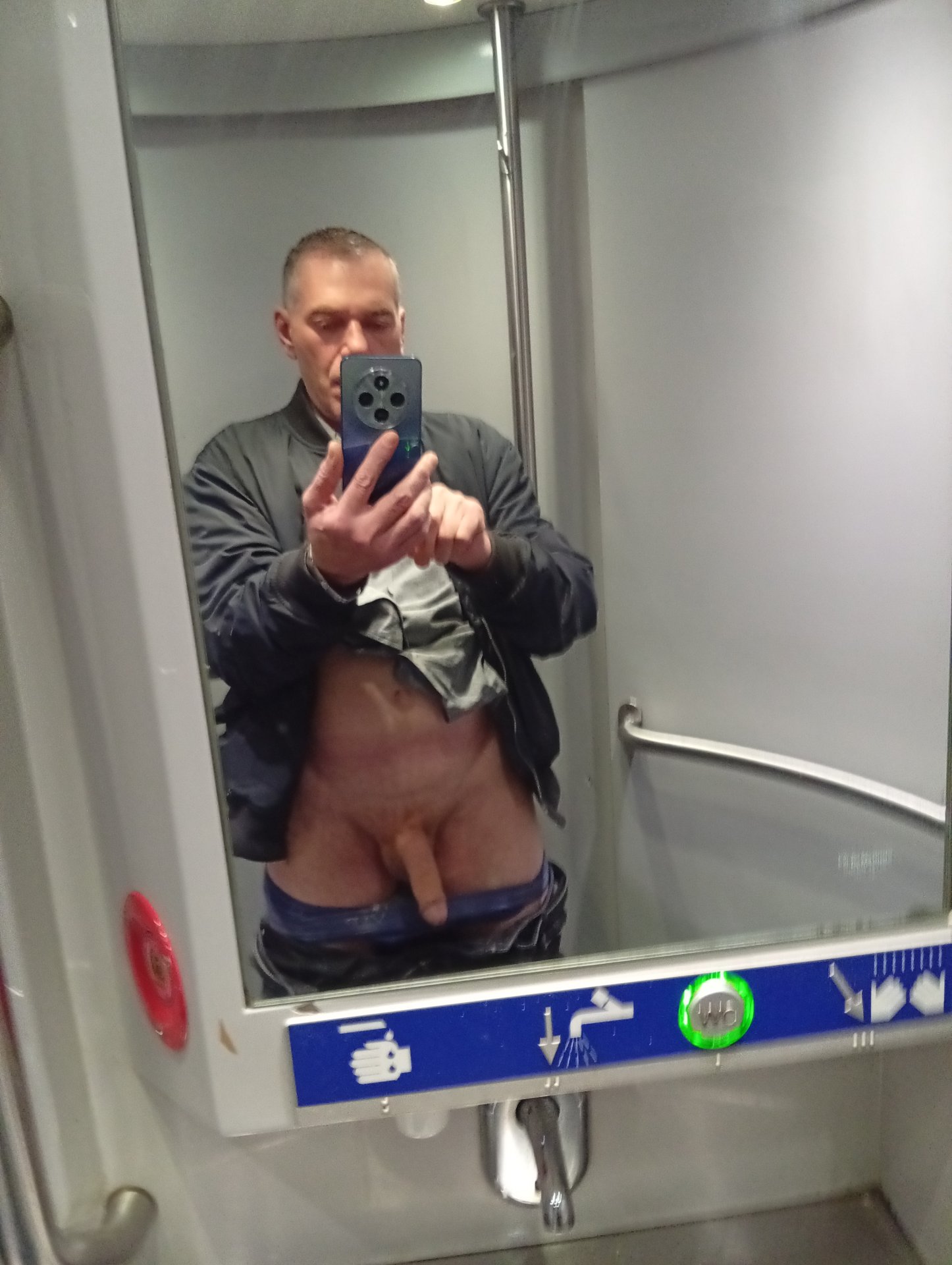 marcosalmaso46467 da Milano,Italia